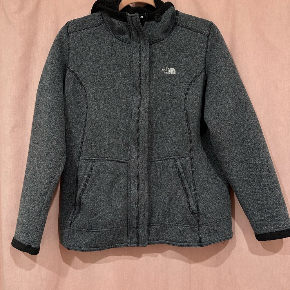 The North Face Gray Ski Jacket with High Collar and Full Zip